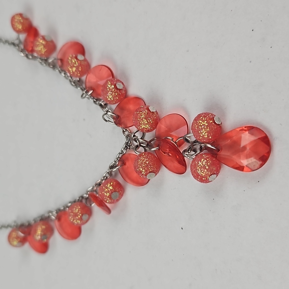 Vintage Coral Beaded Necklace - Picture 2 of 3